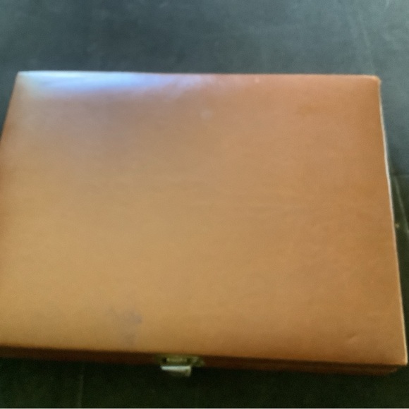 Vintage Travel Small Backgammon Magnetic Set Brown Leatherette Case See Photos - Picture 6 of 9